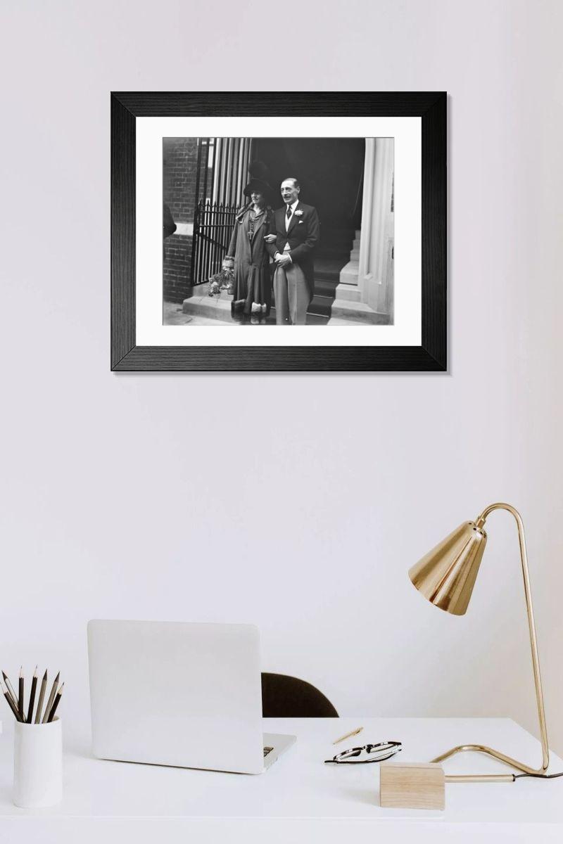 Shown hanging in a room: Modern 14"x12" (36x31cm)
