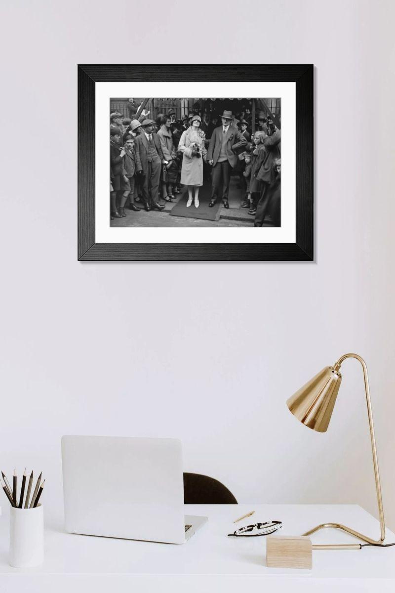 Shown hanging in a room: Modern 14"x12" (36x31cm)