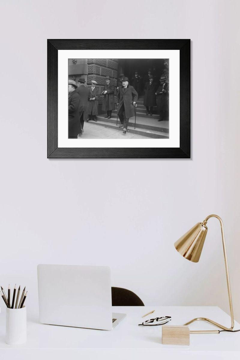 Shown hanging in a room: Modern 14"x12" (36x31cm)
