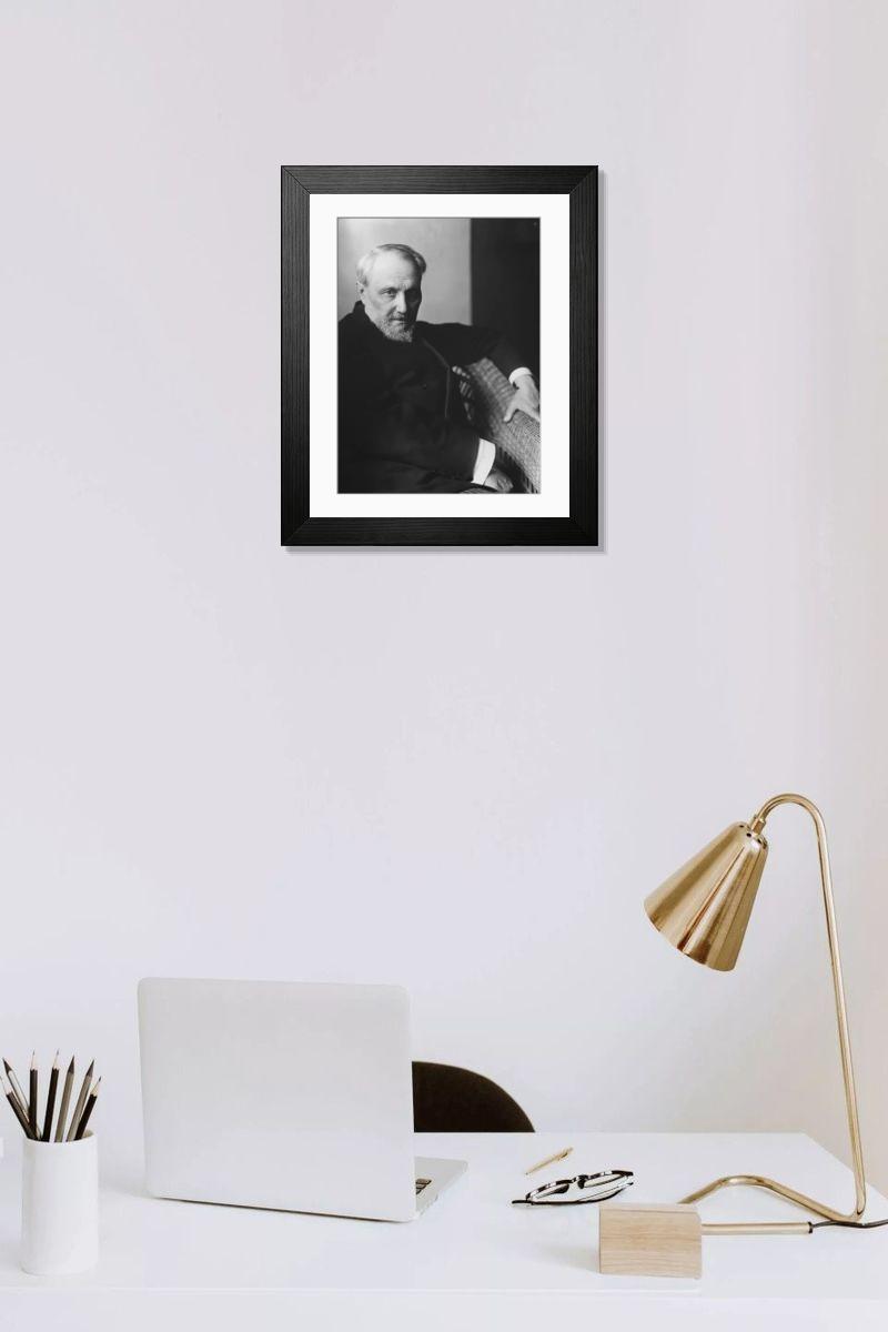 Shown hanging in a room: Modern 14"x12" (36x31cm)