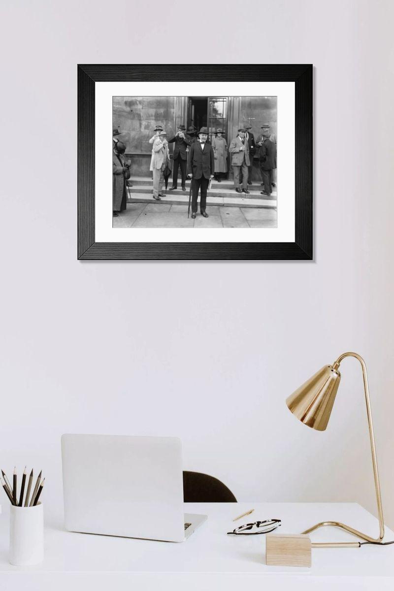 Shown hanging in a room: Modern 14"x12" (36x31cm)