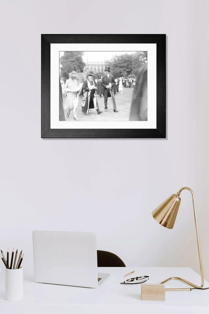 Shown hanging in a room: Modern 14"x12" (36x31cm)