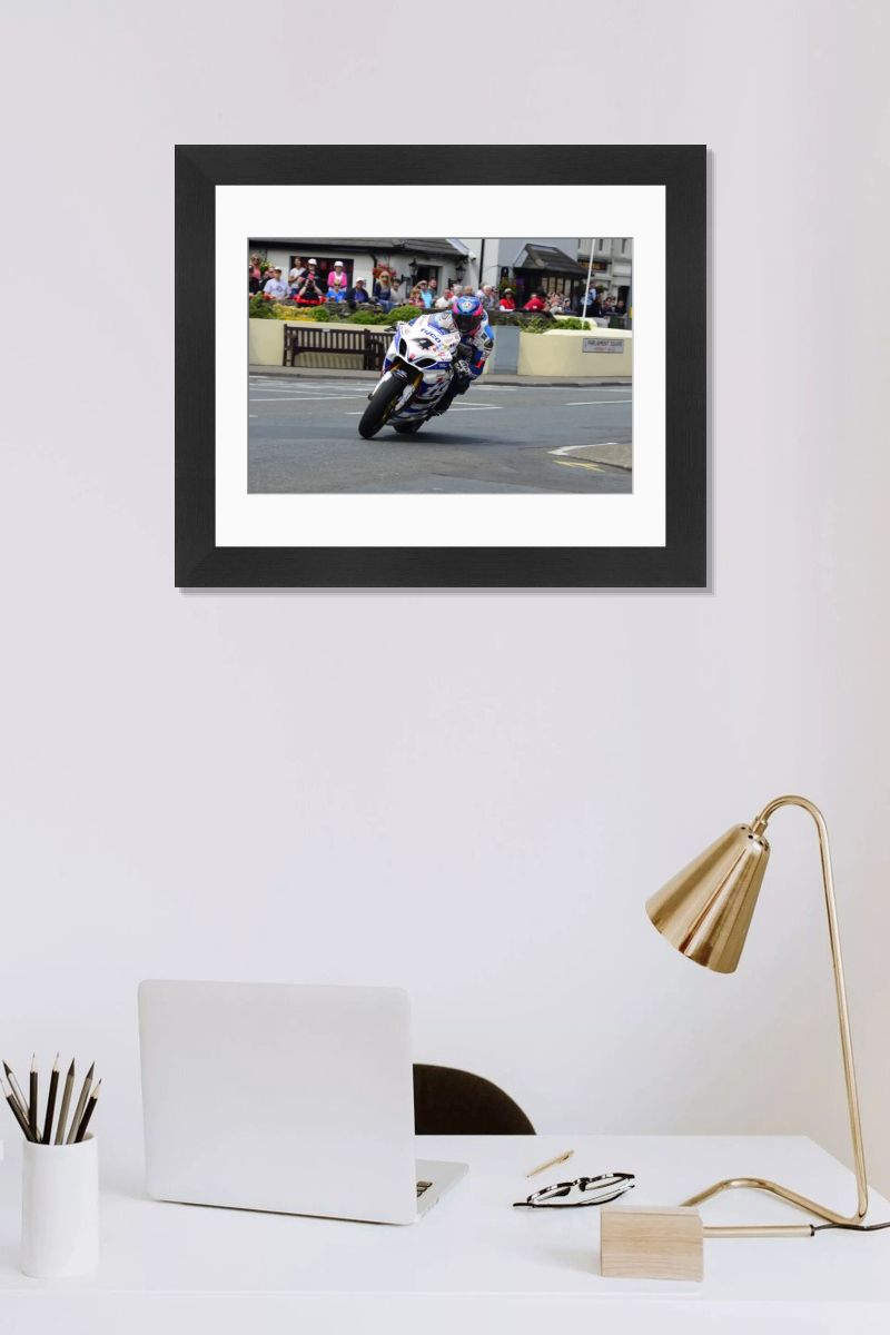 Guy Martin 2014 Senior TT Suzuki Print. Art Prints, Posters