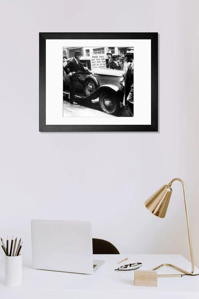 Shown hanging in a room: Modern 14"x12" (36x31cm)