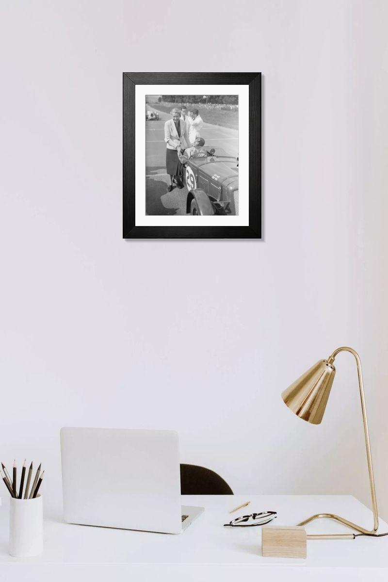 Shown hanging in a room: Modern 14"x12" (36x31cm)