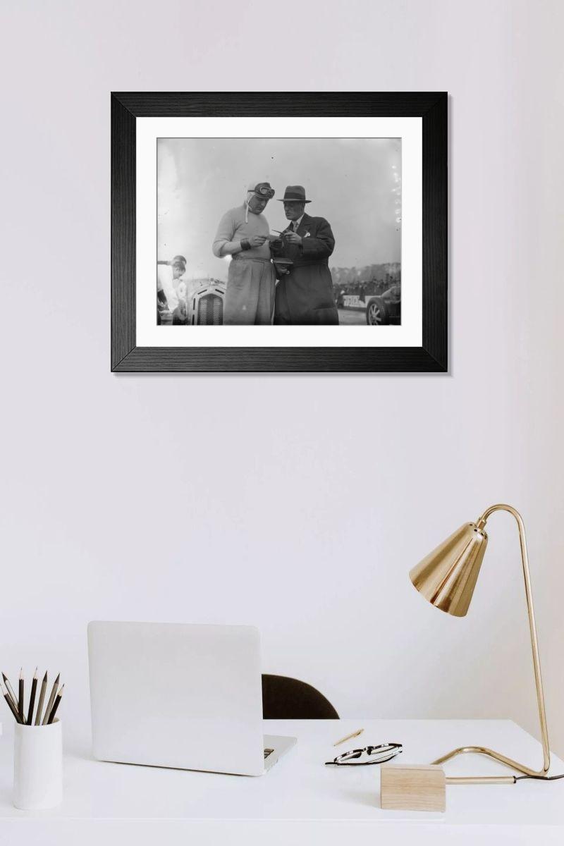 Shown hanging in a room: Modern 14"x12" (36x31cm)