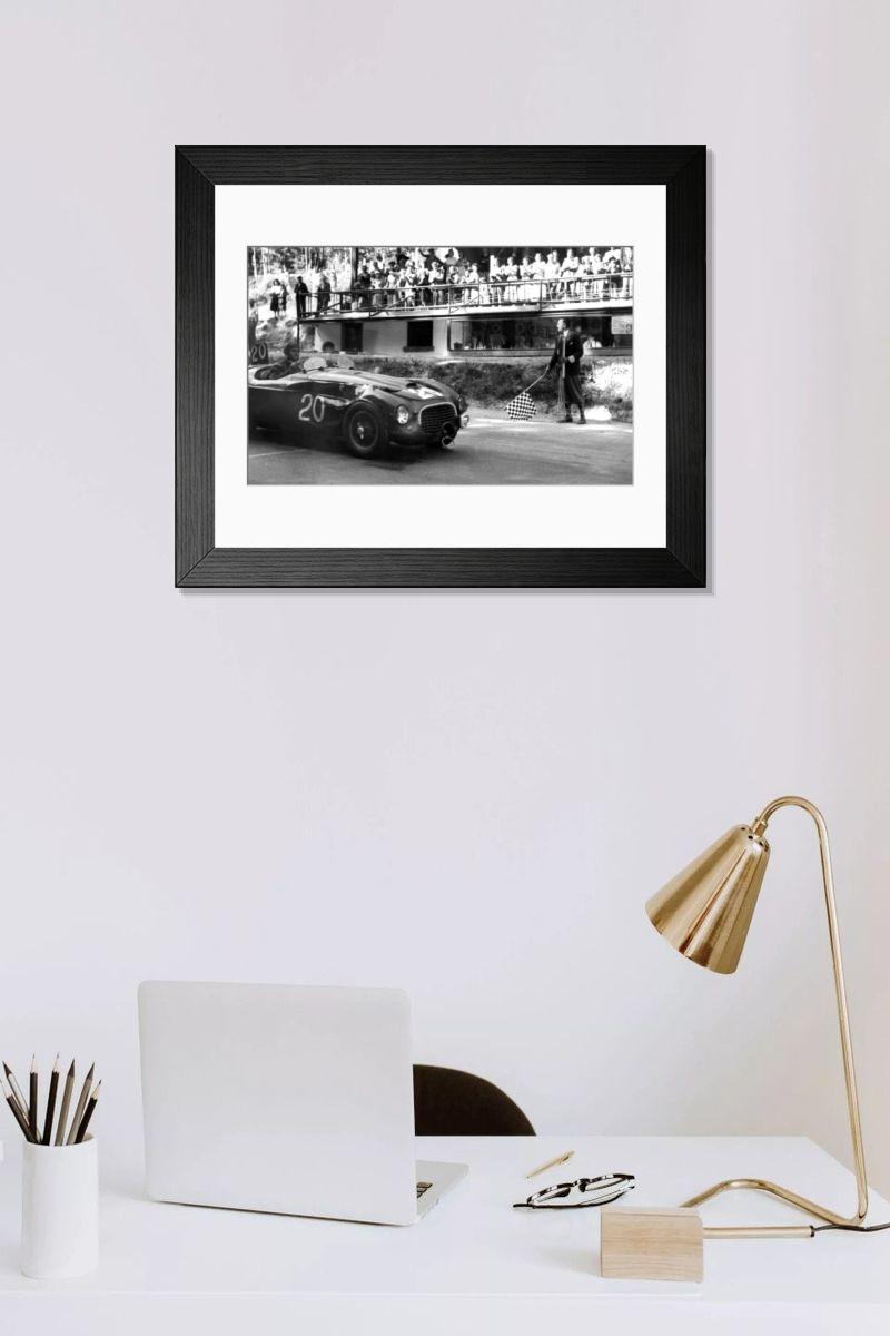 Shown hanging in a room: Modern 14"x12" (36x31cm)