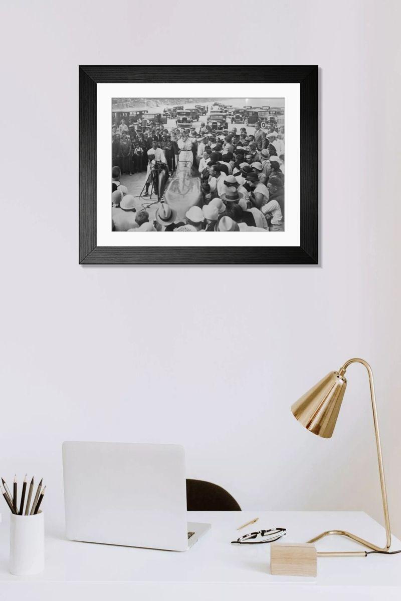 Shown hanging in a room: Modern 14"x12" (36x31cm)
