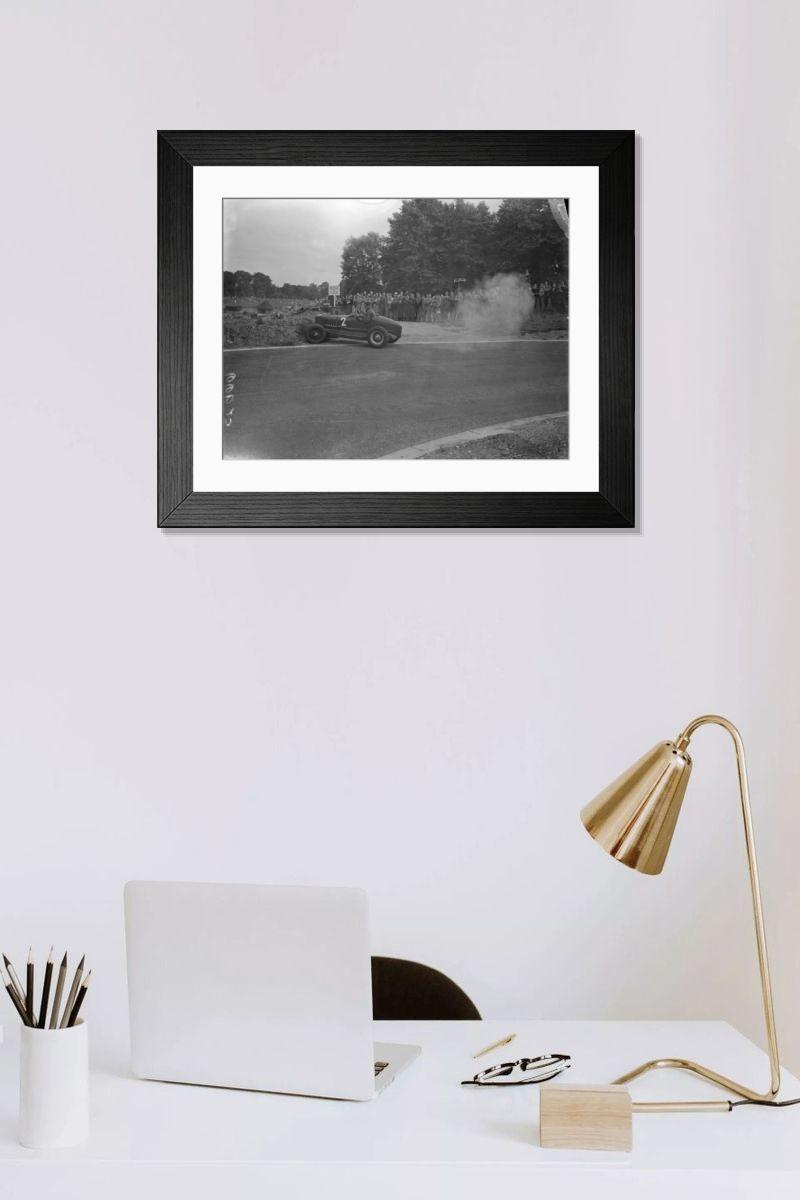 Shown hanging in a room: Modern 14"x12" (36x31cm)