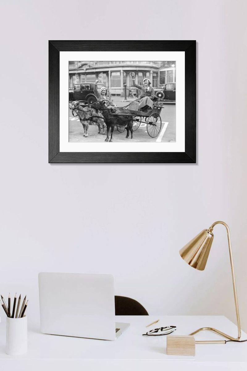 Shown hanging in a room: Modern 14"x12" (36x31cm)