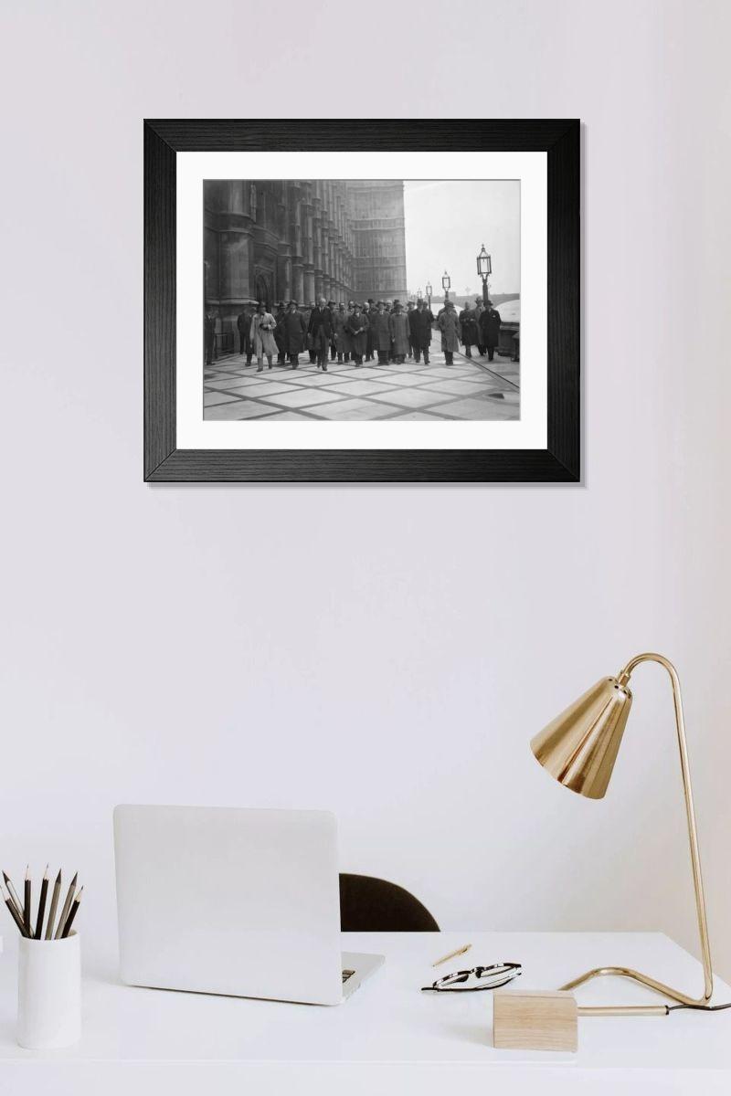 Shown hanging in a room: Modern 14"x12" (36x31cm)