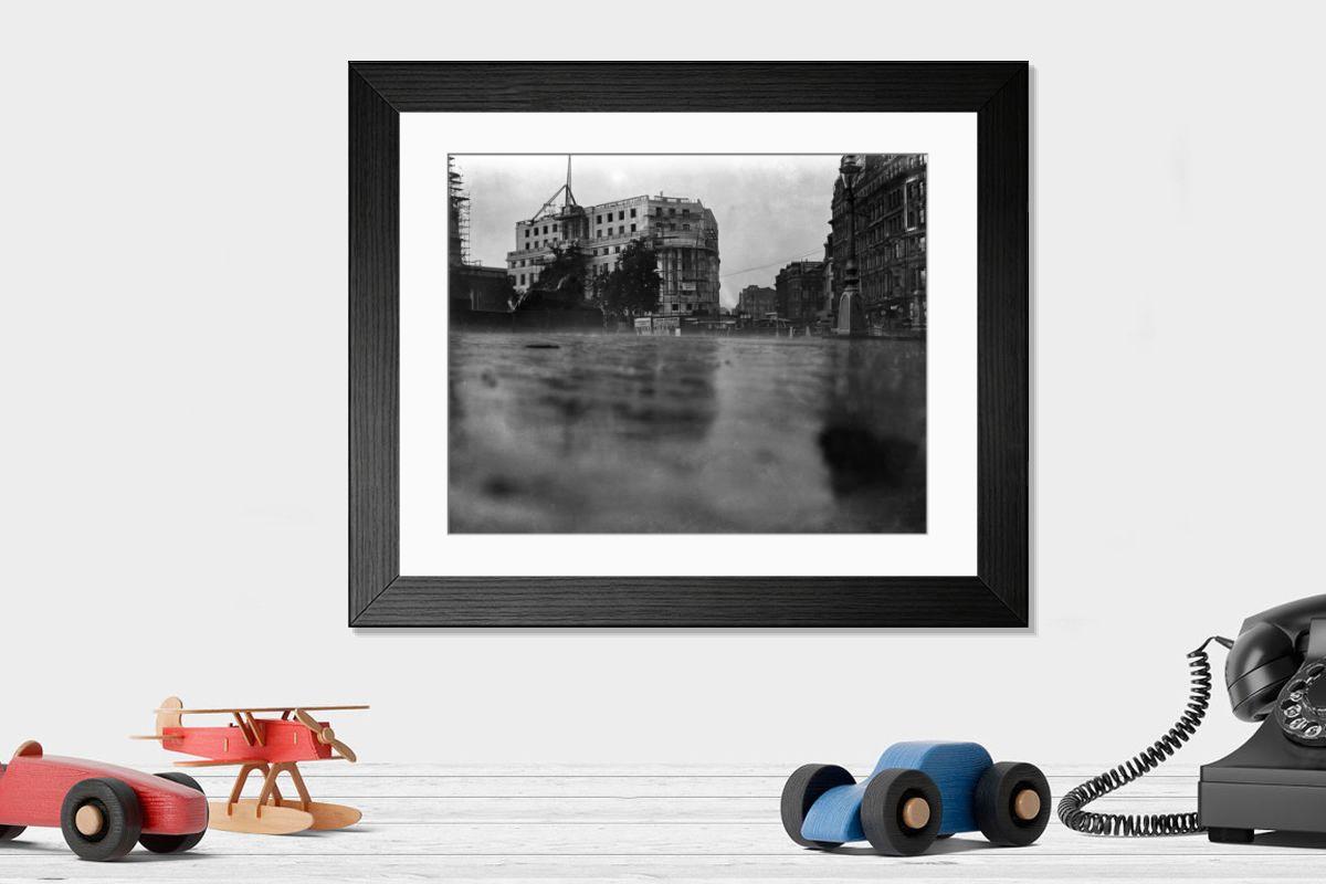 Shown hanging in a room: Modern 14"x12" (36x31cm)