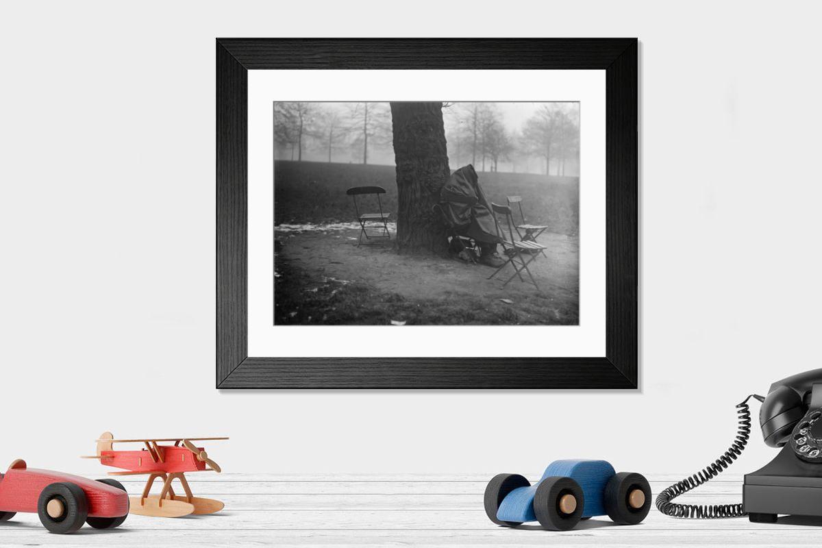 Shown hanging in a room: Modern 14"x12" (36x31cm)