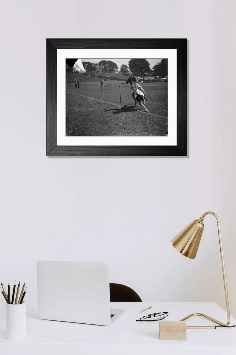 Shown hanging in a room: Modern 14"x12" (36x31cm)