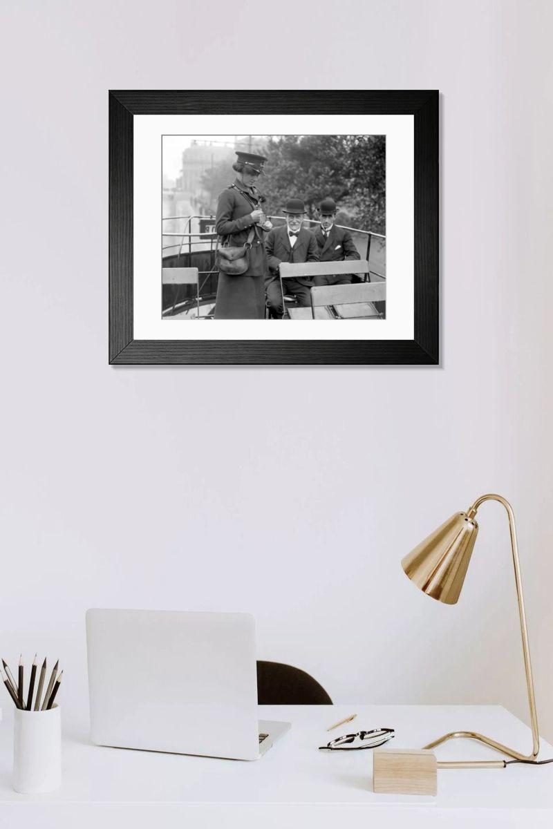 Shown hanging in a room: Modern 14"x12" (36x31cm)