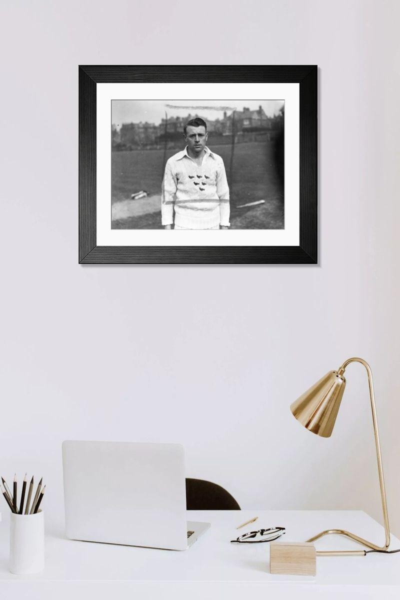 Shown hanging in a room: Modern 14"x12" (36x31cm)