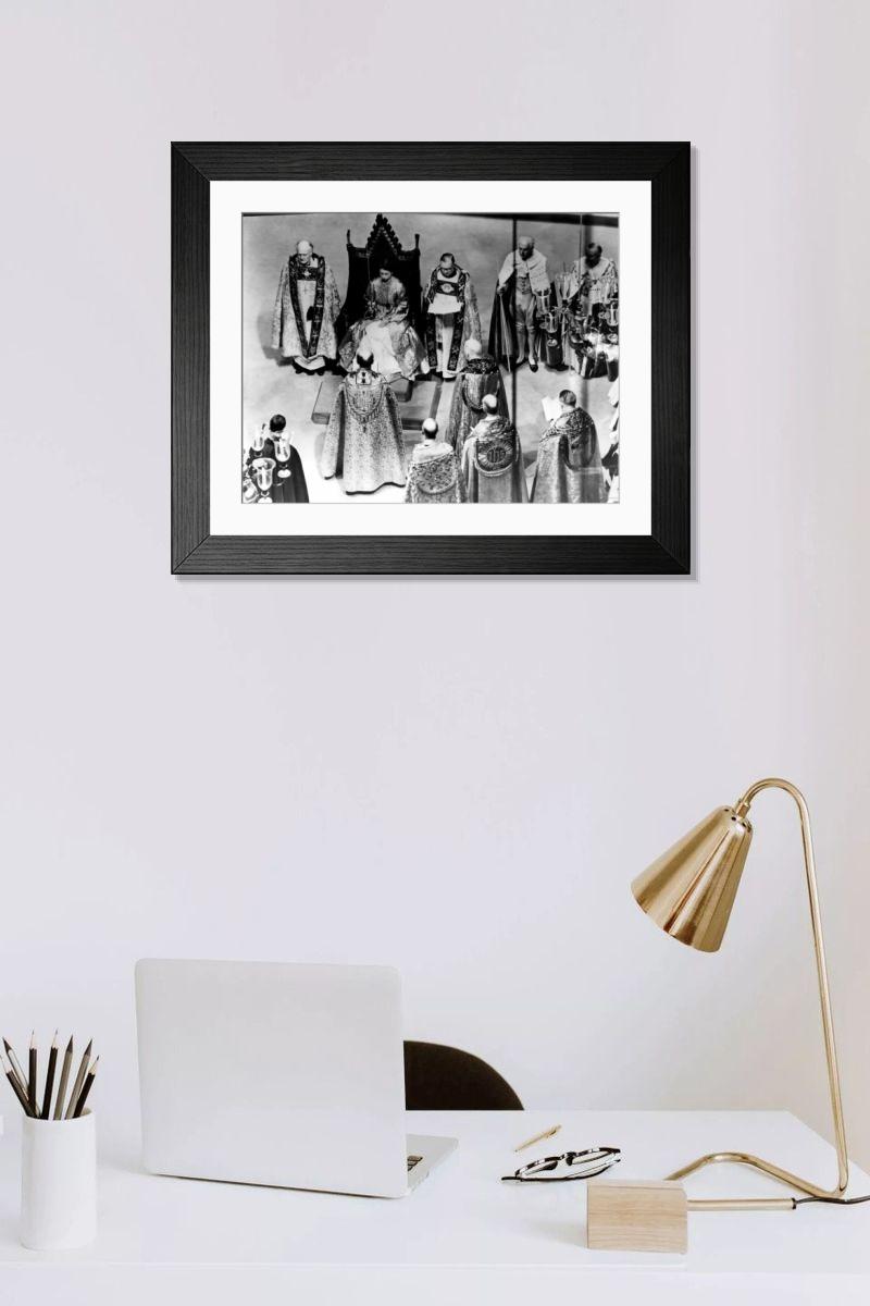 Shown hanging in a room: Modern 14"x12" (36x31cm)