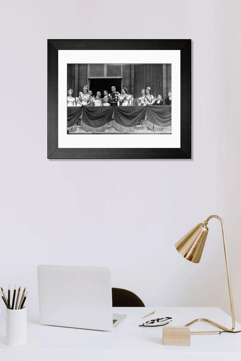 Shown hanging in a room: Modern 14"x12" (36x31cm)