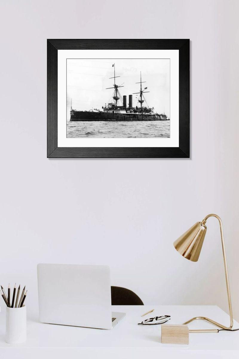 Shown hanging in a room: Modern 14"x12" (36x31cm)