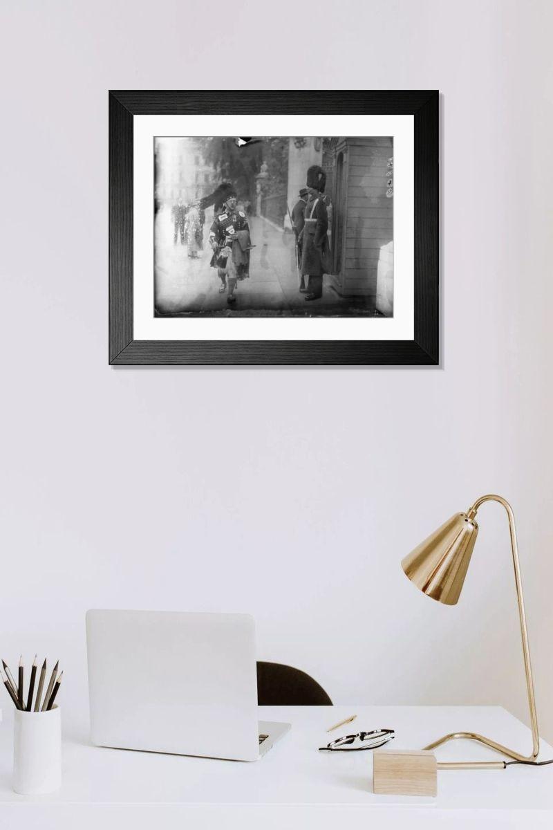 Shown hanging in a room: Modern 14"x12" (36x31cm)