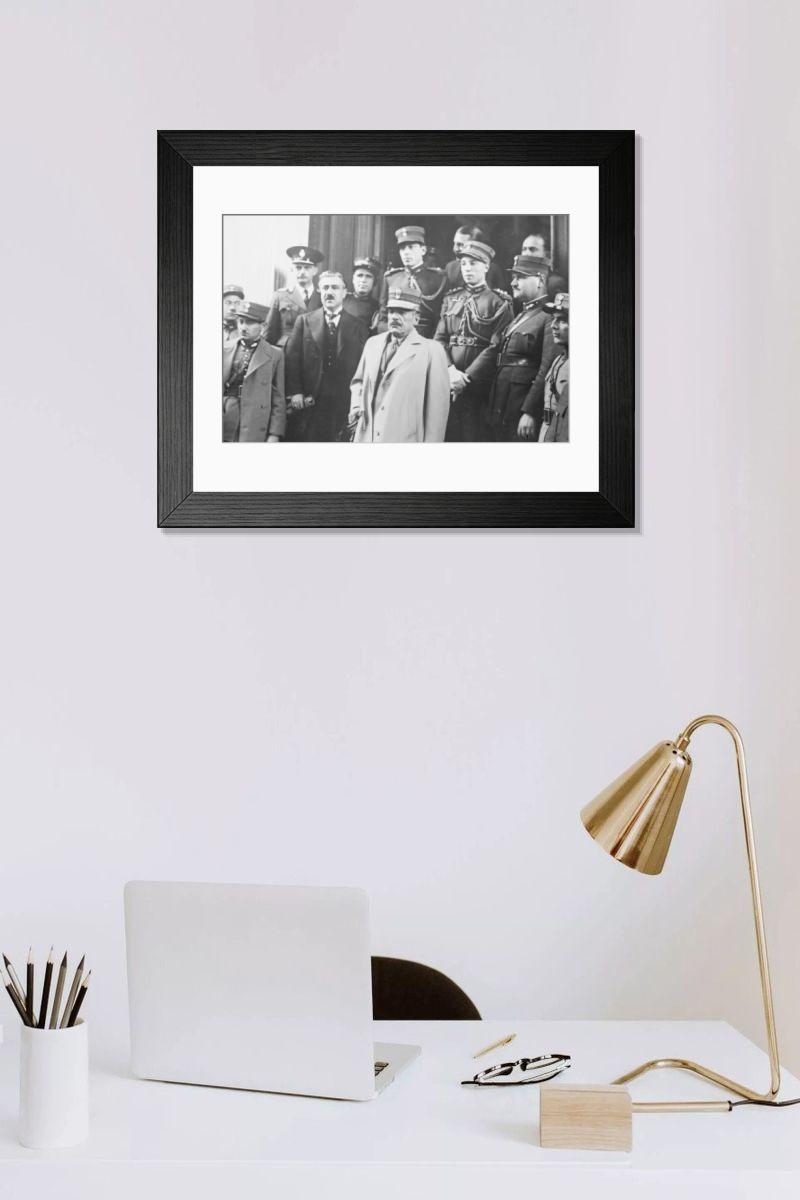 Shown hanging in a room: Modern 14"x12" (36x31cm)