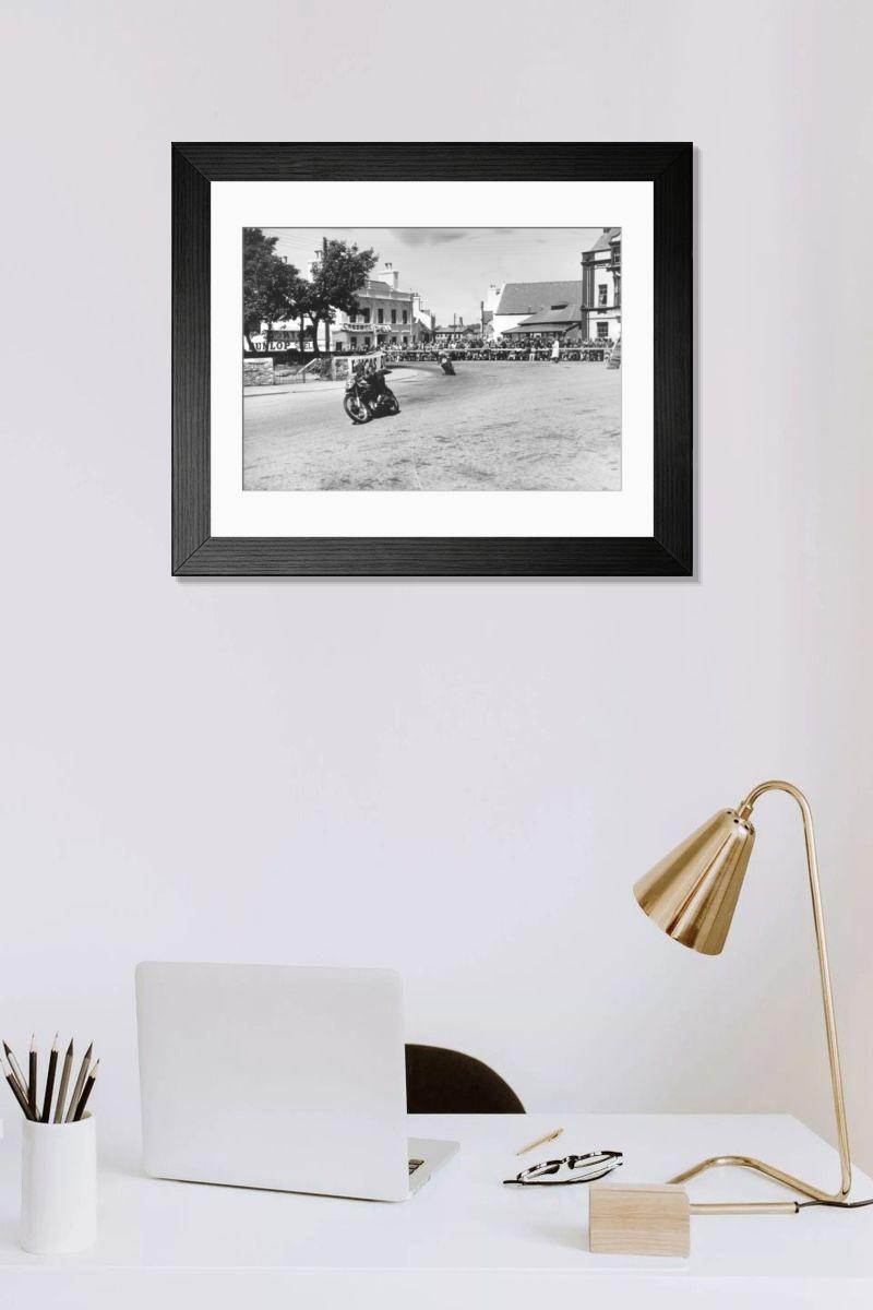 Shown hanging in a room: Modern 14"x12" (36x31cm)