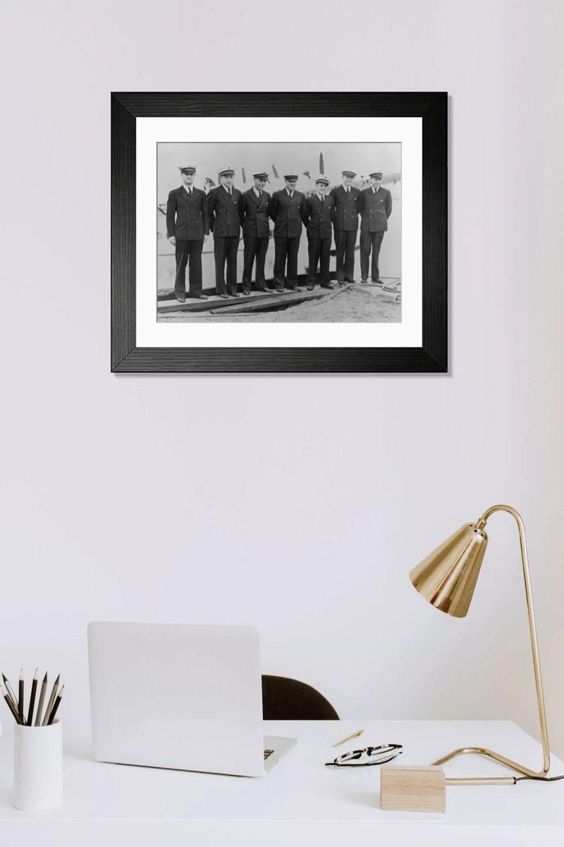 Shown hanging in a room: Modern 14"x12" (36x31cm)