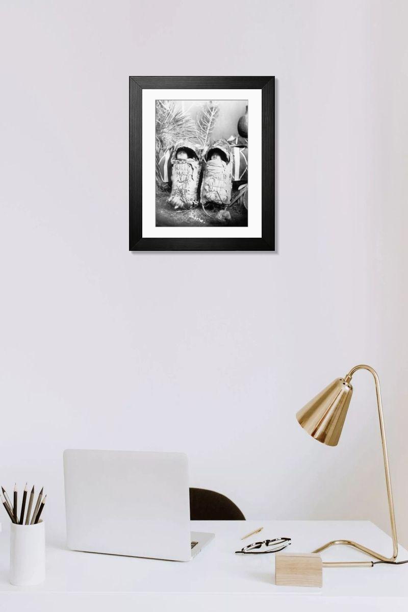 Shown hanging in a room: Modern 14"x12" (36x31cm)