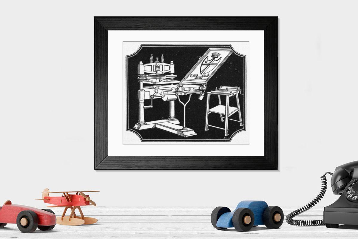 Shown hanging in a room: Modern 14"x12" (36x31cm)