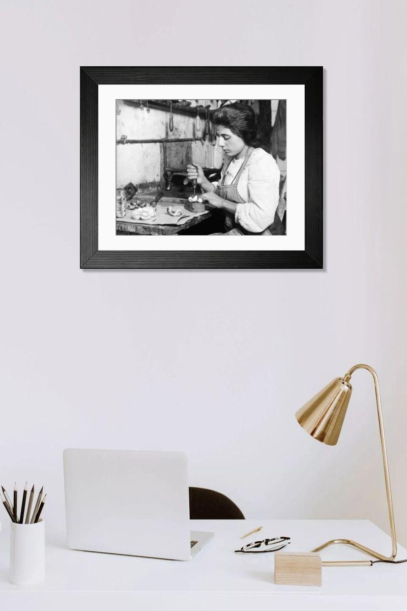 Shown hanging in a room: Modern 14"x12" (36x31cm)