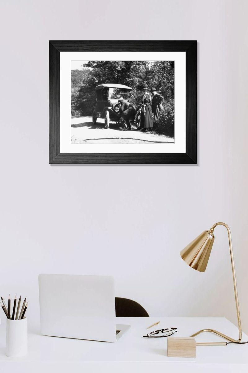 Shown hanging in a room: Modern 14"x12" (36x31cm)