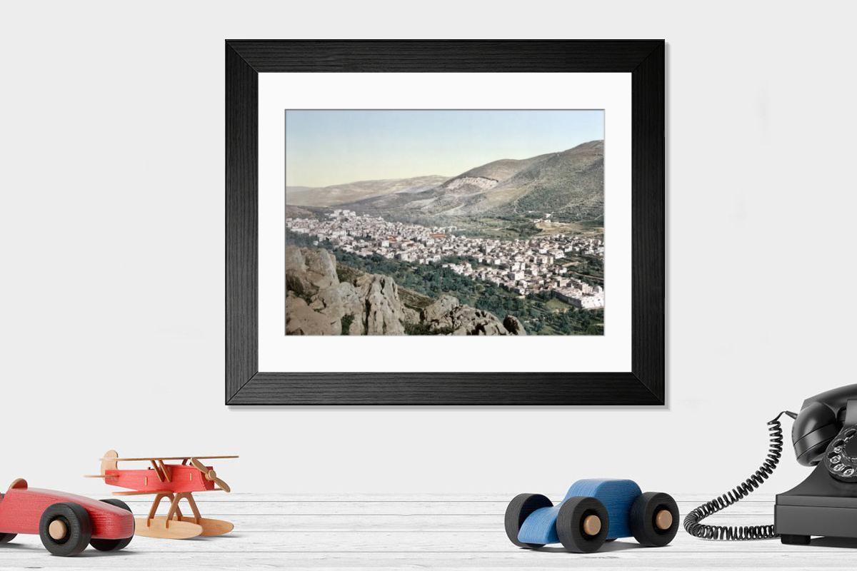 Shown hanging in a room: Modern 14"x12" (36x31cm)