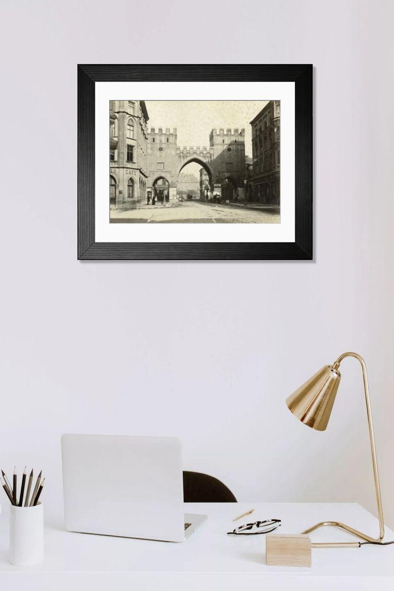 Shown hanging in a room: Modern 14"x12" (36x31cm)