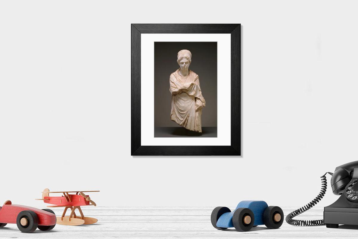 Shown hanging in a room: Modern 14"x12" (36x31cm)