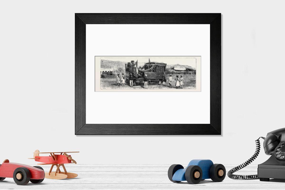 Shown hanging in a room: Modern 14"x12" (36x31cm)