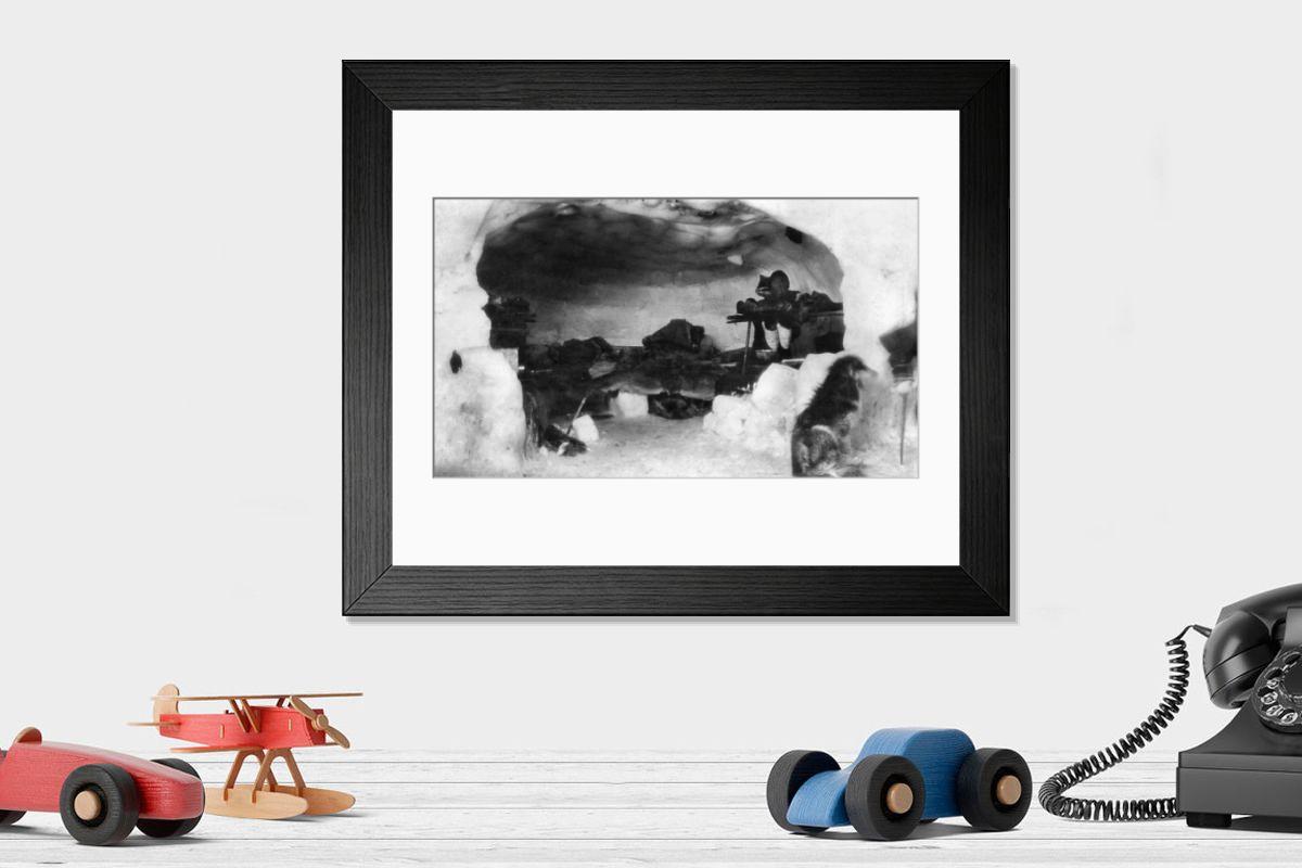 Shown hanging in a room: Modern 14"x12" (36x31cm)