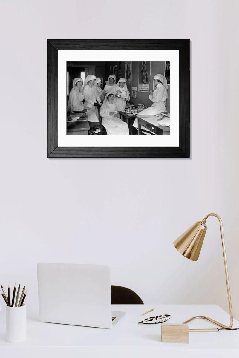 Shown hanging in a room: Modern 14"x12" (36x31cm)