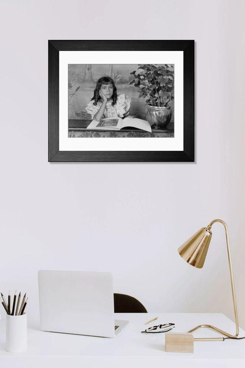 Shown hanging in a room: Modern 14"x12" (36x31cm)
