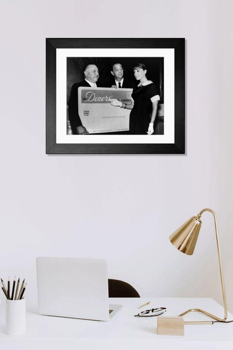 Shown hanging in a room: Modern 14"x12" (36x31cm)