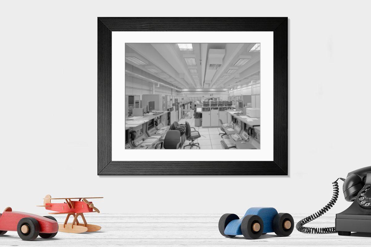 Shown hanging in a room: Modern 14"x12" (36x31cm)