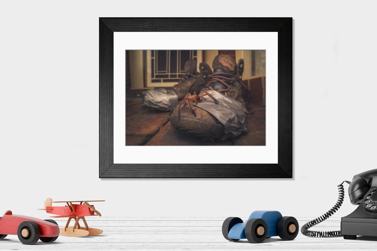 Shown hanging in a room: Modern 14"x12" (36x31cm)