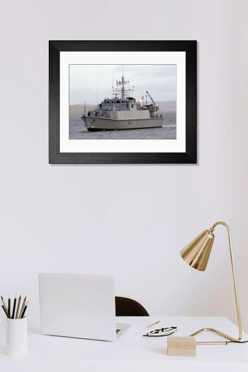 Shown hanging in a room: Modern 14"x12" (36x31cm)