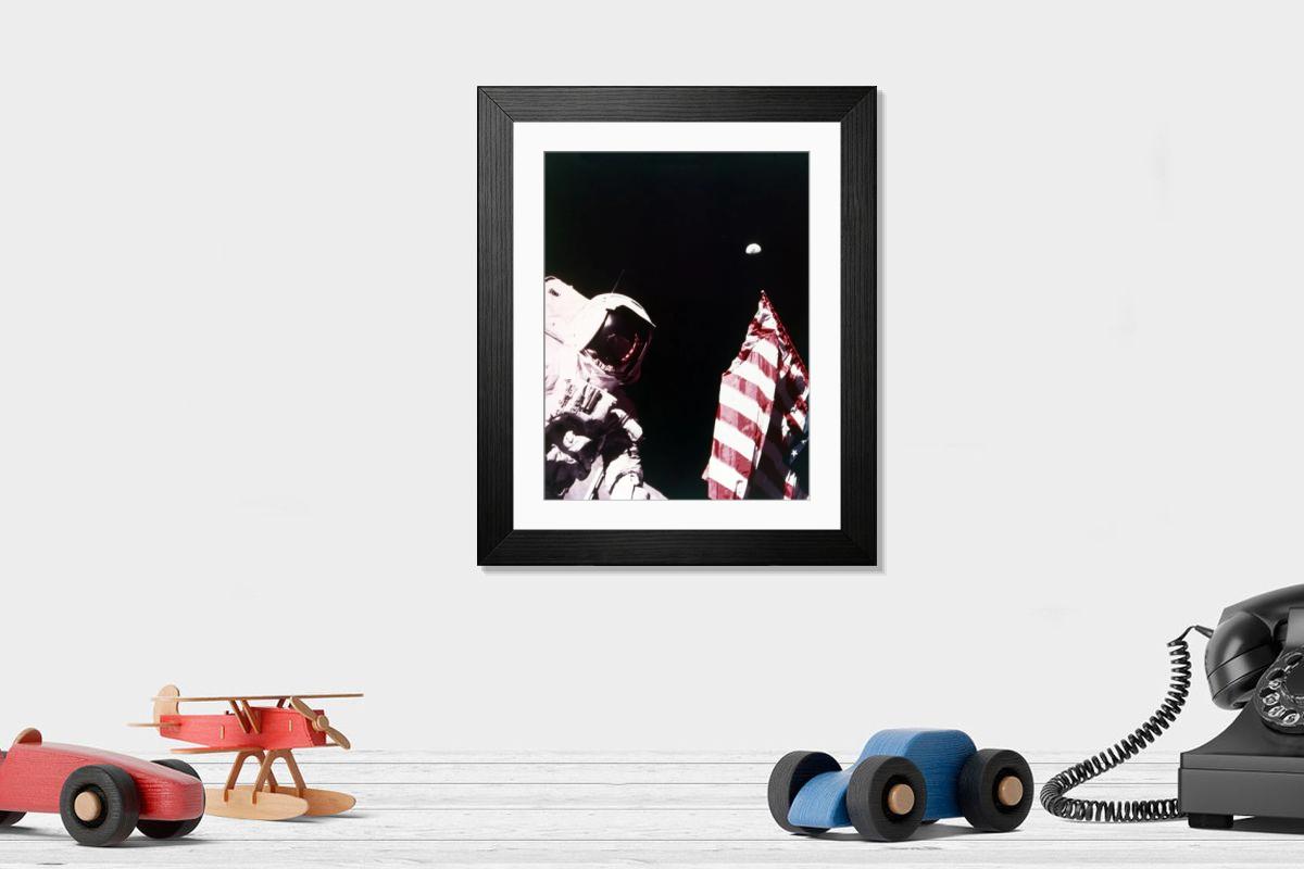 Shown hanging in a room: Modern 14"x12" (36x31cm)