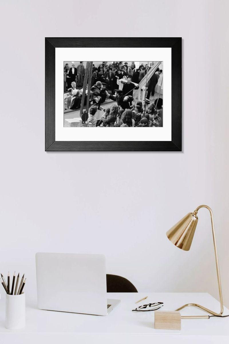 Shown hanging in a room: Modern 14"x12" (36x31cm)