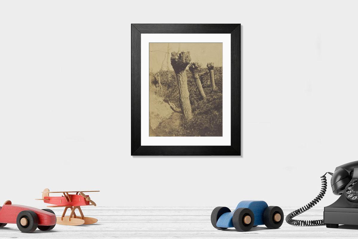 Shown hanging in a room: Modern 14"x12" (36x31cm)