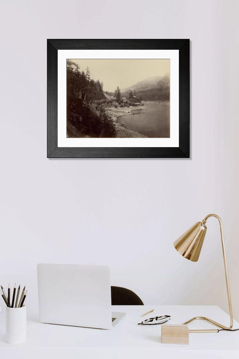 Shown hanging in a room: Modern 14"x12" (36x31cm)