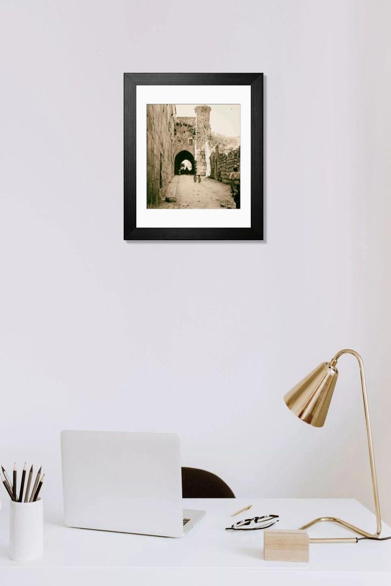 Shown hanging in a room: Modern 14"x12" (36x31cm)