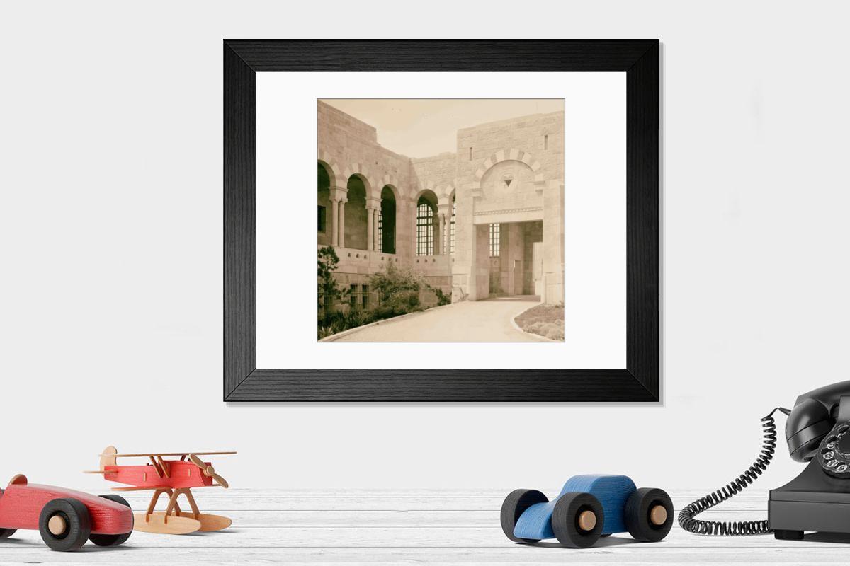 Shown hanging in a room: Modern 14"x12" (36x31cm)