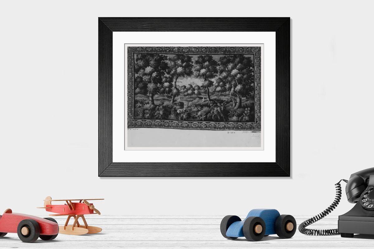 Shown hanging in a room: Modern 14"x12" (36x31cm)