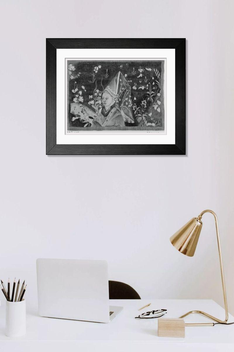 Shown hanging in a room: Modern 14"x12" (36x31cm)
